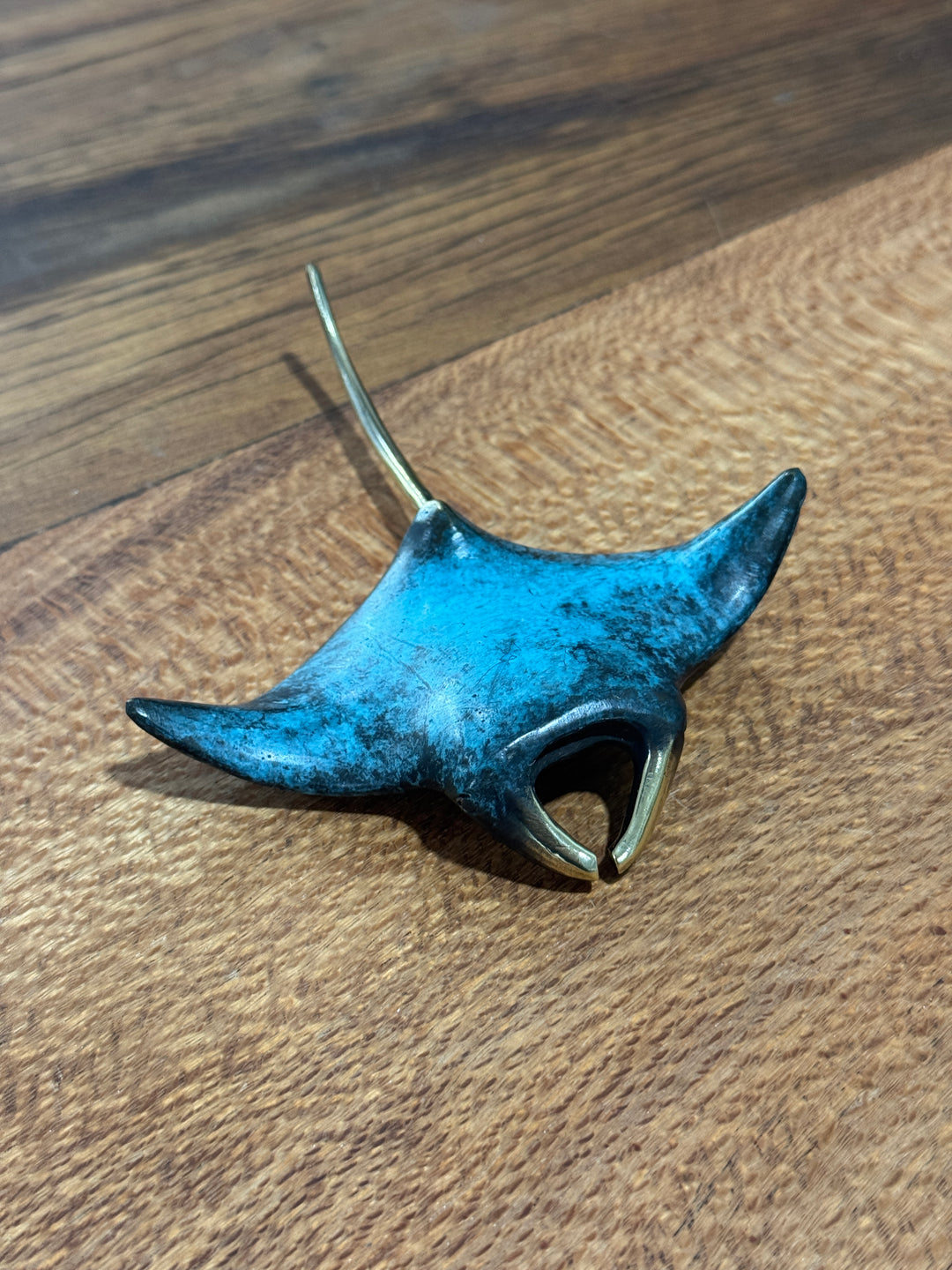 Manta Ray - XS | Aged Brass
