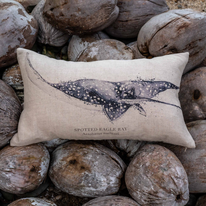 Eagle Ray | Linen Cushion Cover - Oblong - 30x50cm