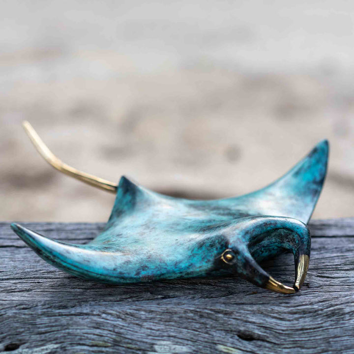 Extra Large Manta Ray | Aged Brass