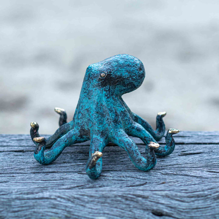 Large Octopus | Aged Brass