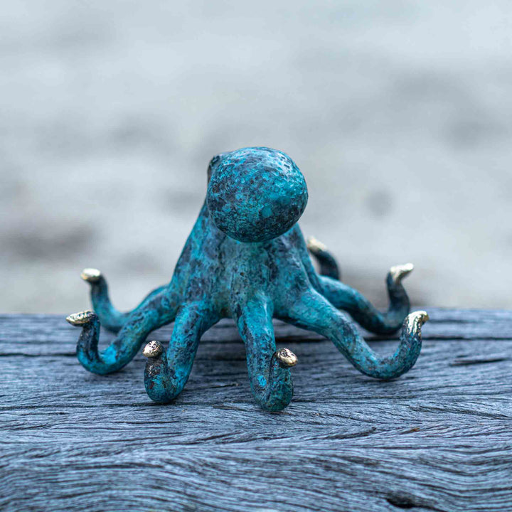 Large Octopus | Aged Brass