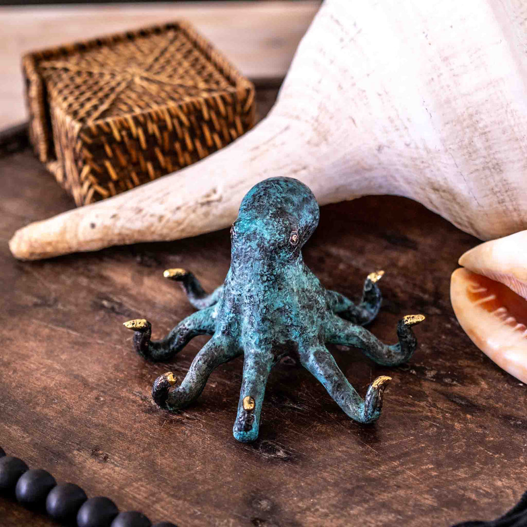 Large Octopus | Aged Brass