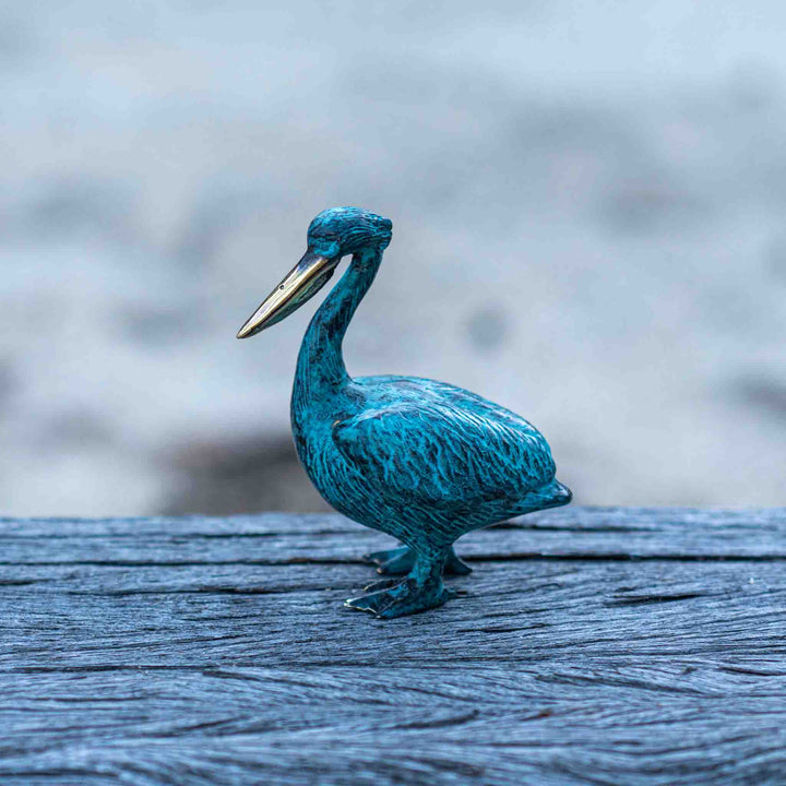 Medium Pelican | Aged Brass
