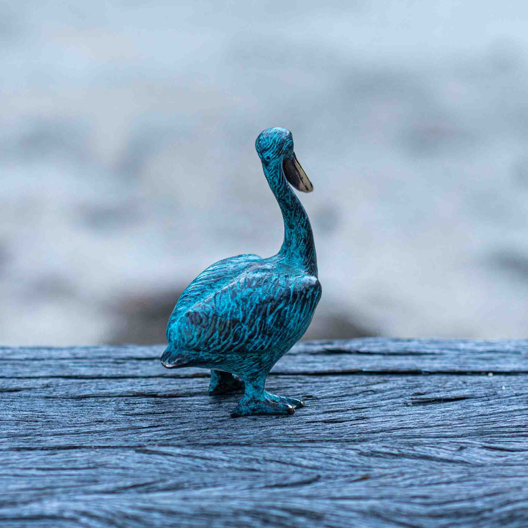 Medium Pelican | Aged Brass