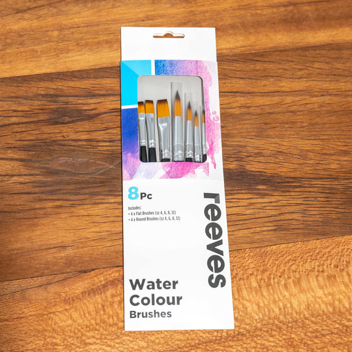 SEA Gallery 8 Piece Brush Set with fine tips arranged on a wooden table.